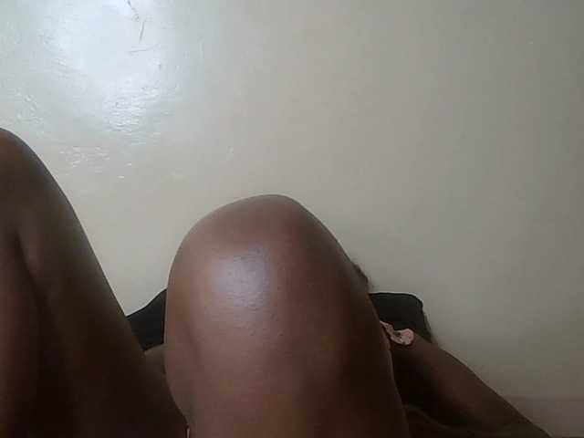 HornyZara live cam on BongaCams
