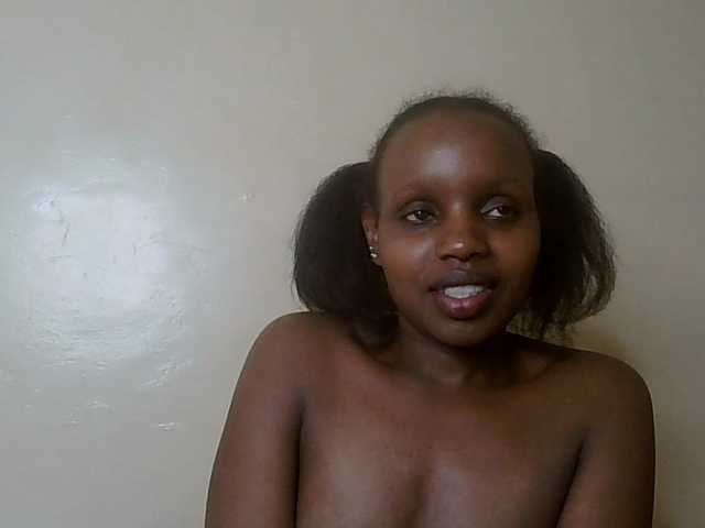 HornyZara live cam on BongaCams