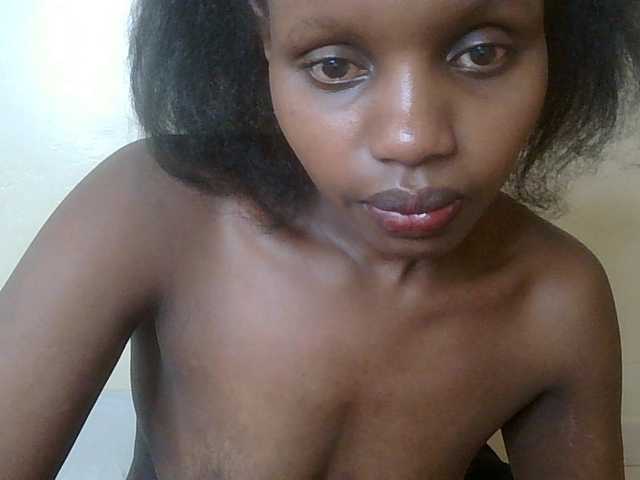 HornyZara live cam on BongaCams