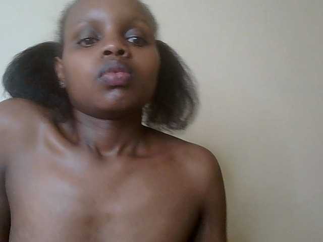 HornyZara live cam on BongaCams