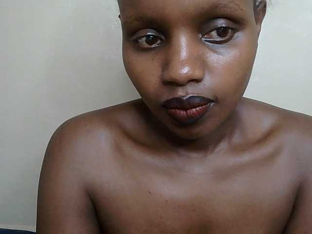 HornyZara live cam on BongaCams