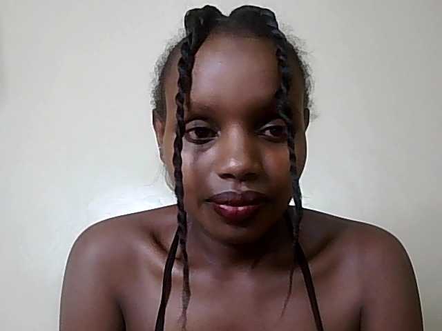 HornyZara live cam on BongaCams