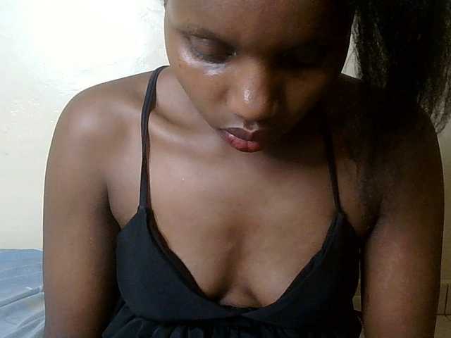 hornyzara live sex show