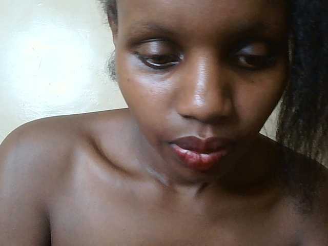 HornyZara live cam on BongaCams