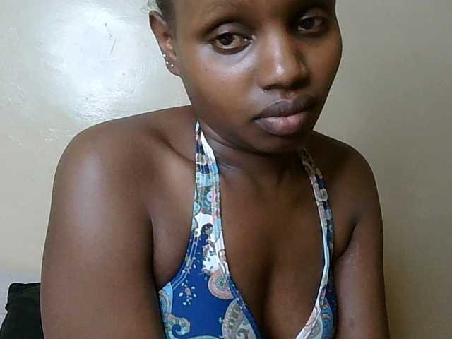 HornyZara live cam on BongaCams