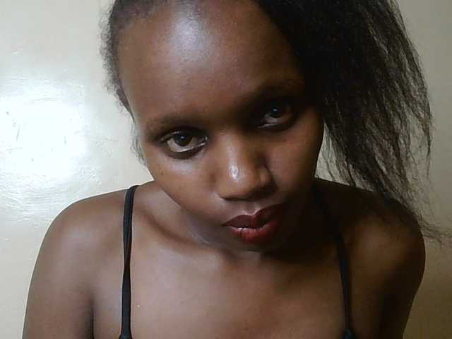 HornyZara webcam