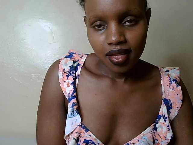 HornyZara live cam on BongaCams
