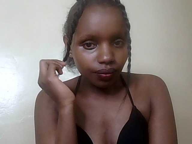 HornyZara live cam on BongaCams