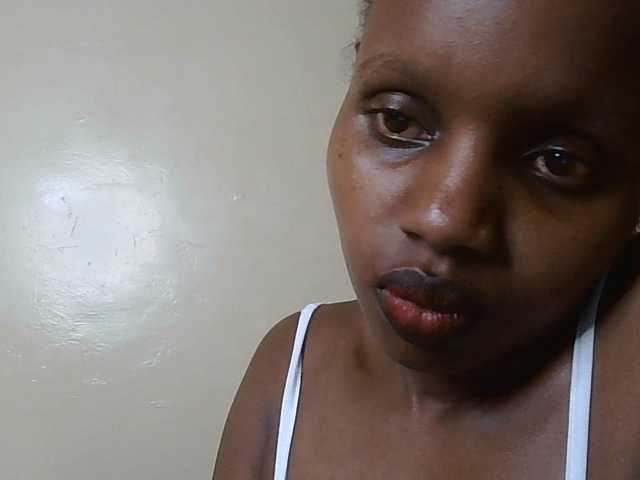 HornyZara live cam on BongaCams