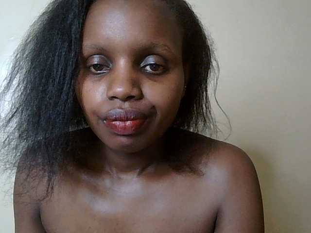 HornyZara live cam on BongaCams