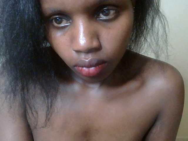 HornyZara live cam on BongaCams