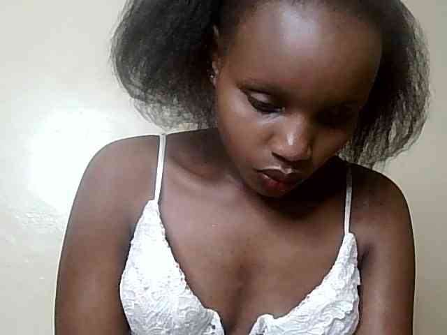 HornyZara webcam