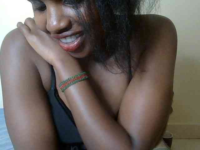HornyZara webcam