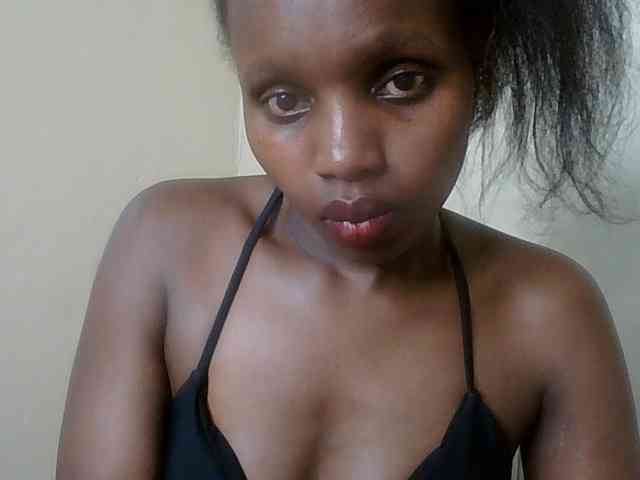 HornyZara webcam