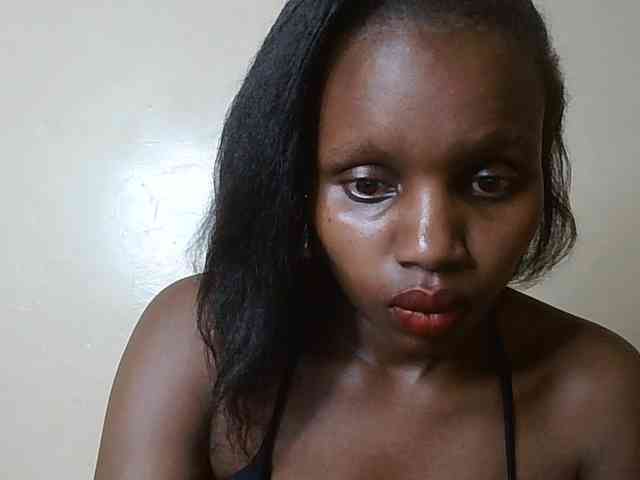 HornyZara webcam