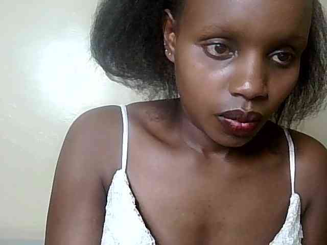 HornyZara webcam
