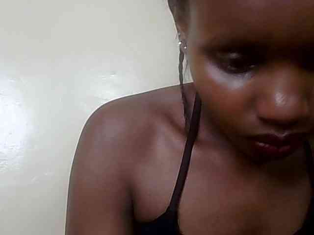 HornyZara webcam