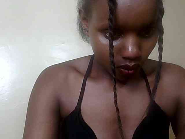 HornyZara webcam