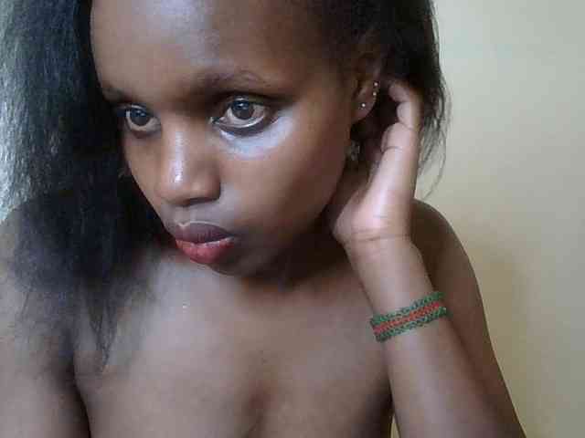 HornyZara webcam