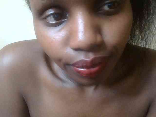 HornyZara webcam