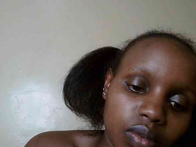 HornyZara webcam
