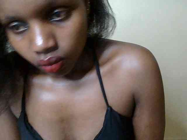 HornyZara webcam