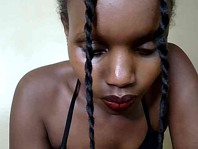 HornyZara webcam