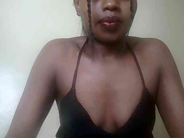 HornyZara webcam