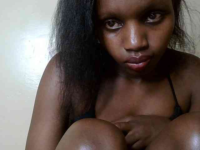 HornyZara webcam