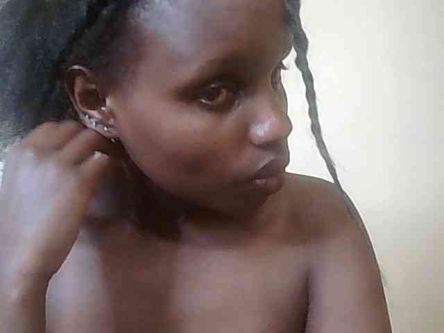 HornyZara webcam