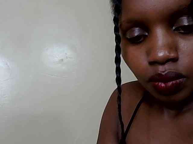 HornyZara webcam