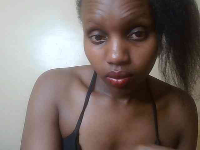 HornyZara webcam