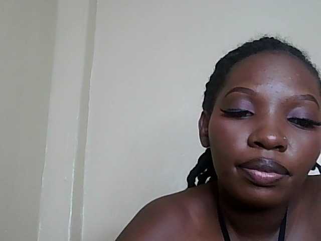 Monalisaa live cam on BongaCams