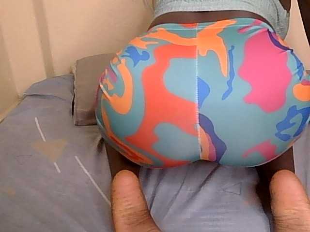 Monalisaa live cam on BongaCams