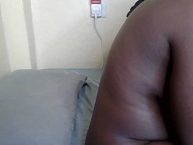 Monalisaa live cam on BongaCams
