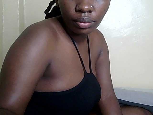 Monalisaa live cam on BongaCams