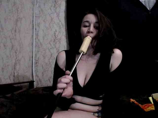 katherine-zeta-fox webcam