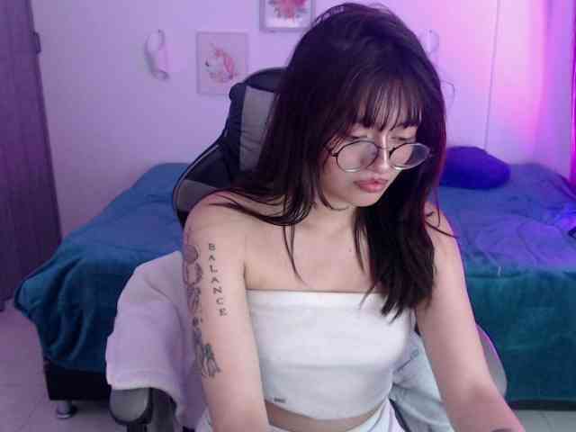 Isabella621 webcam
