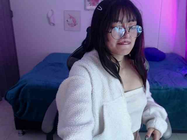 Isabella621 webcam