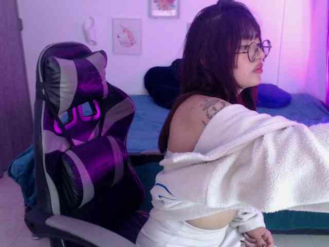 Isabella621 webcam