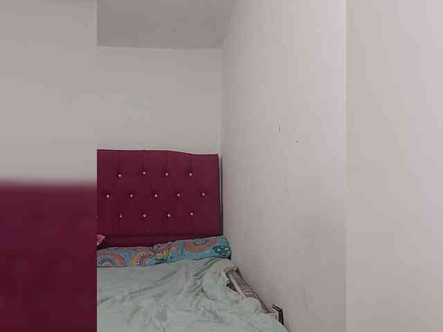 Sofia24c Live Webcam on BongaCams