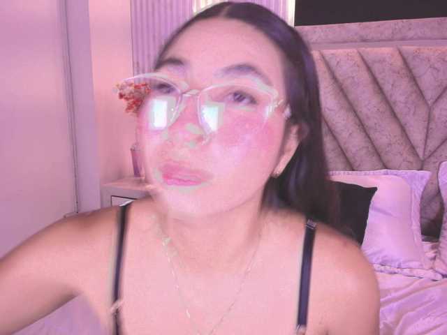 Bella-martini live cam on BongaCams