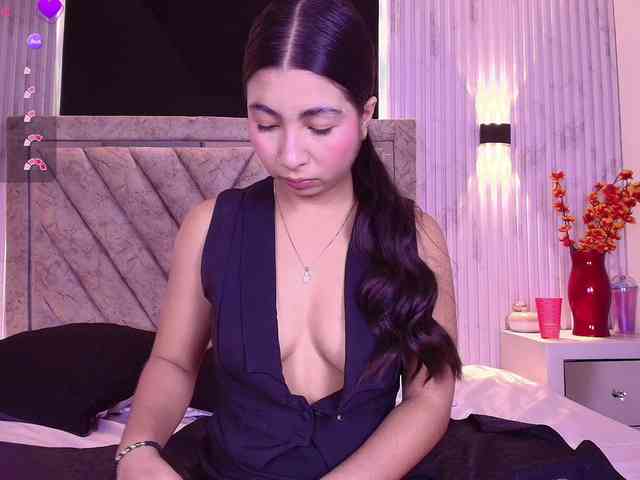 Bella-martini webcam