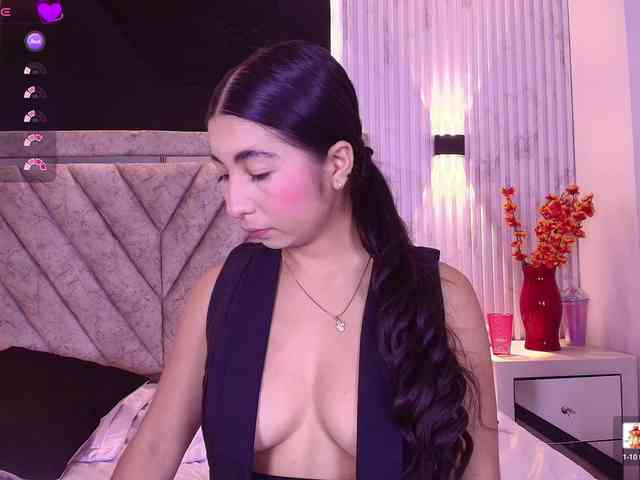 Bella-martini webcam