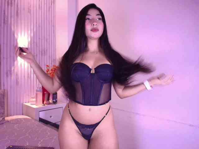 Bella-martini webcam