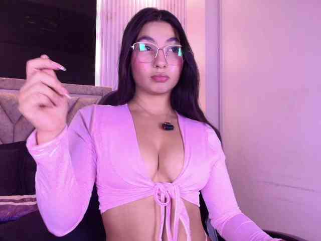 Bella-martini webcam