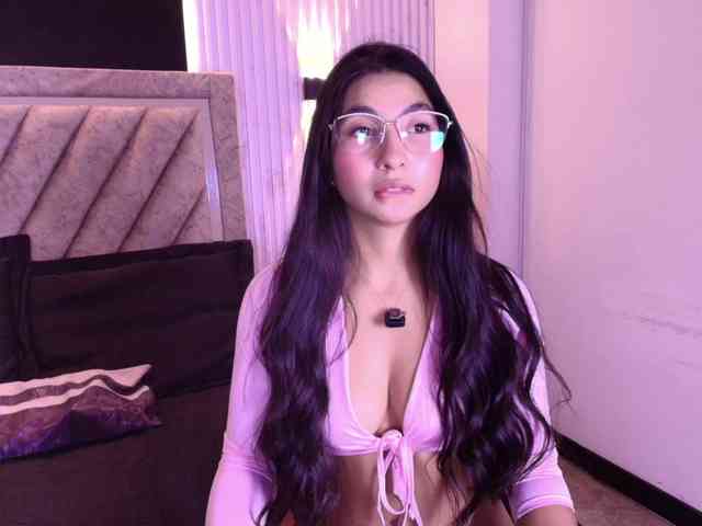 Bella-martini webcam