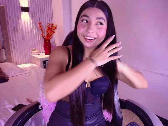 Bella-martini webcam