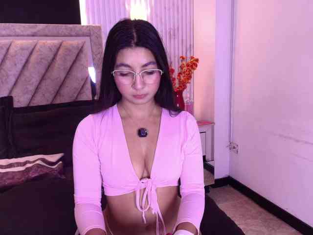 Bella-martini webcam