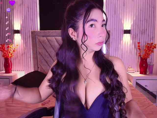 Bella-martini webcam